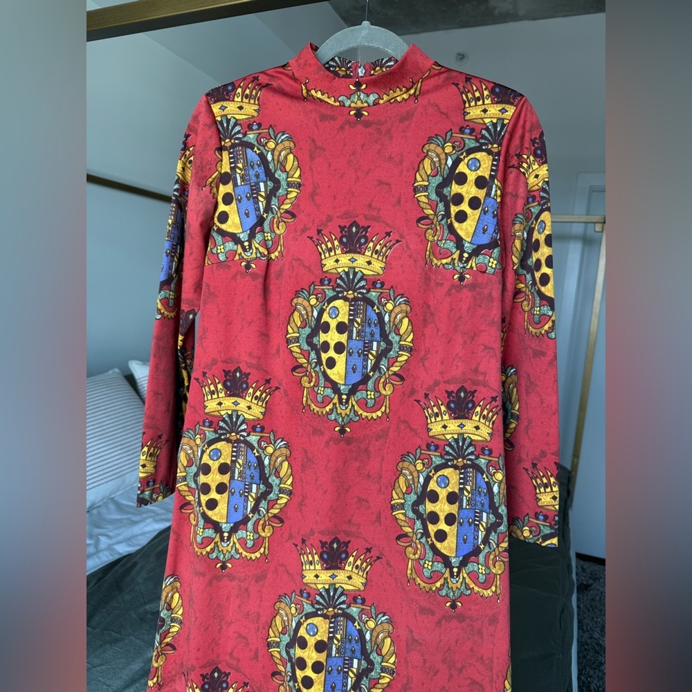 Vintage 90s Red Baroque Crest Maxi Dress Mock Neck Long Sleeve Slit Size S M - Picture 3 of 7
